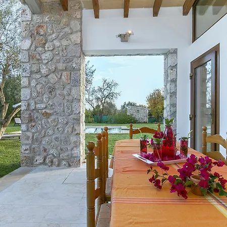 Es Serral Villa